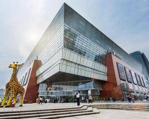 大渡河路外广场