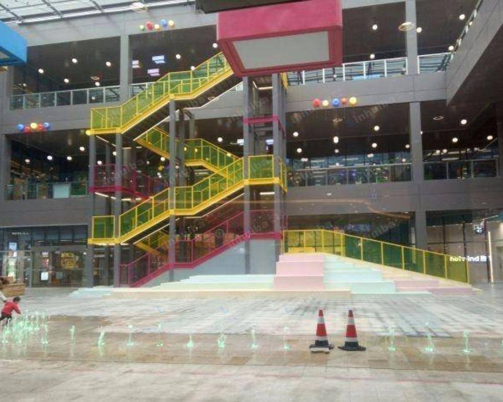 嘉兴合乐城购物中心 - 一层中庭