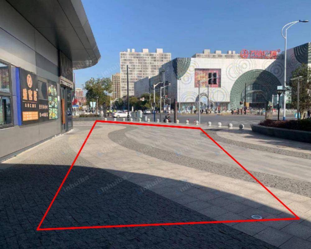 上海五龙商业广场 - 外广场