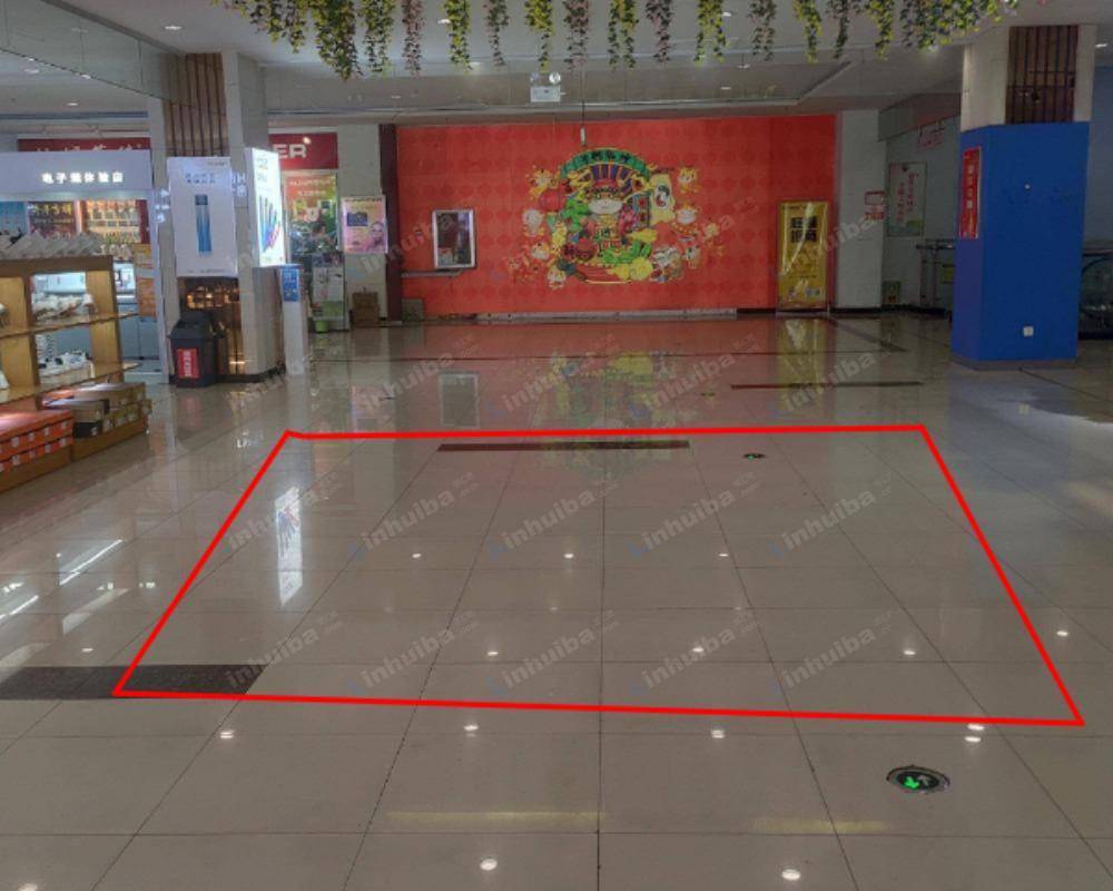 济南章丘维华商业广场 - 一层东门入口处