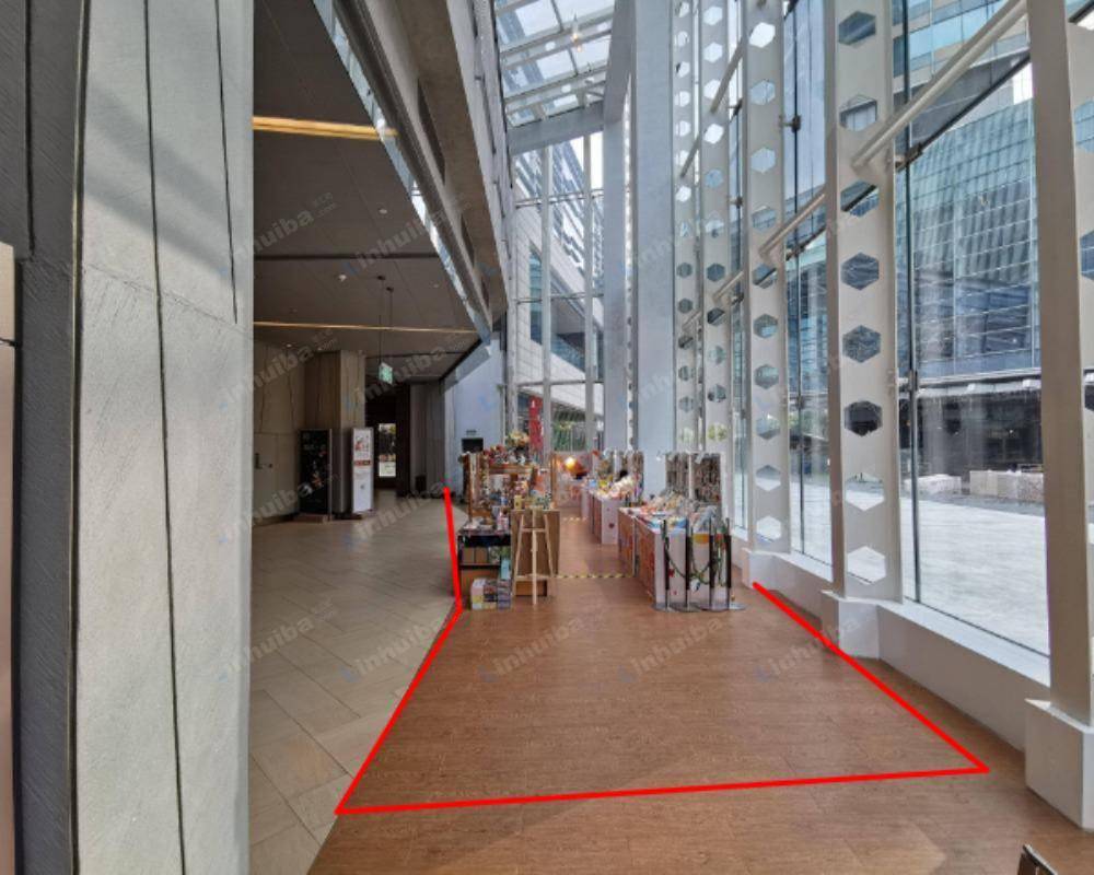 上海浦东嘉里城 - 一楼连廊