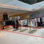 一楼Dell门口过道