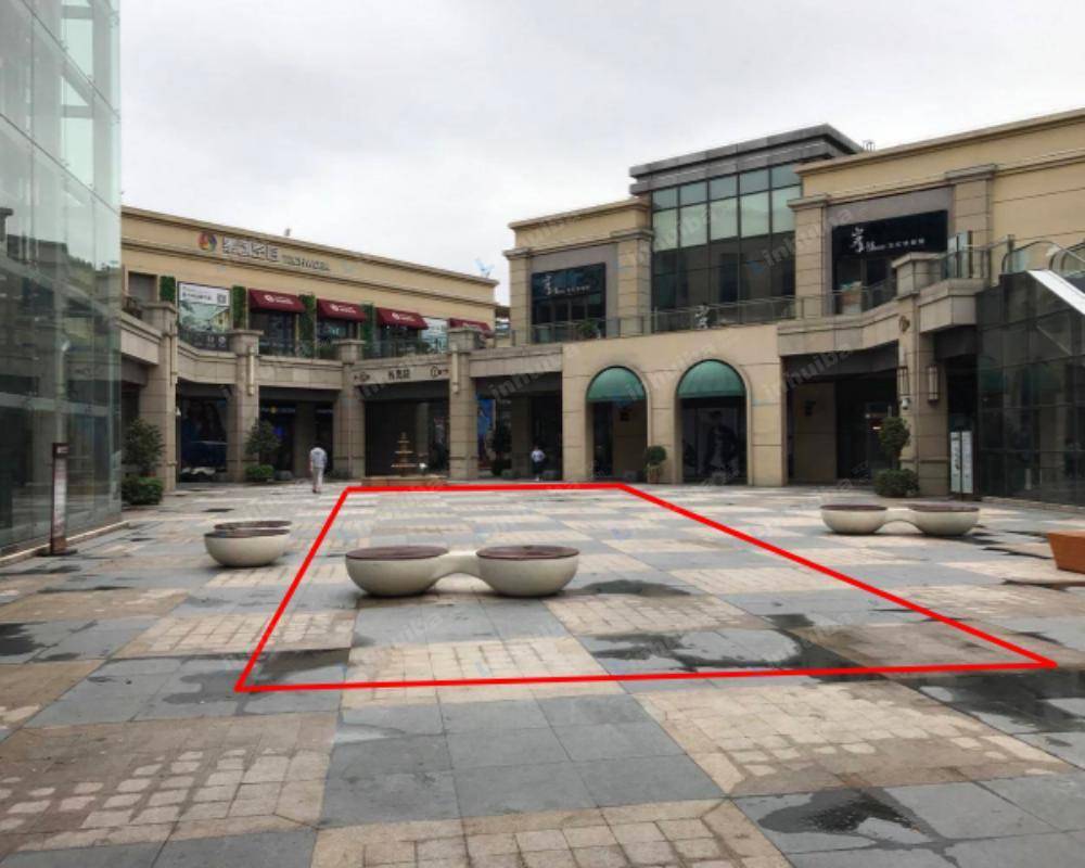 上海长泰广场 - 西庭院