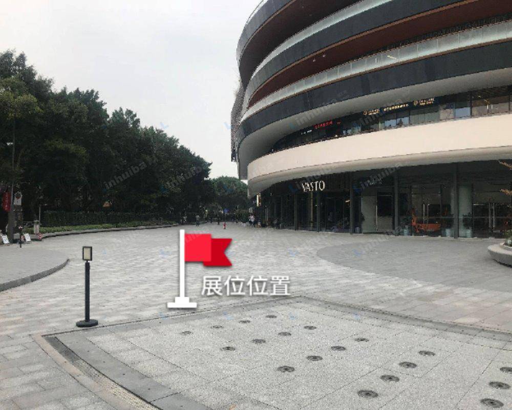 广州文立方广场 - 一层外广场