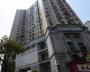 一楼大厅左侧空地