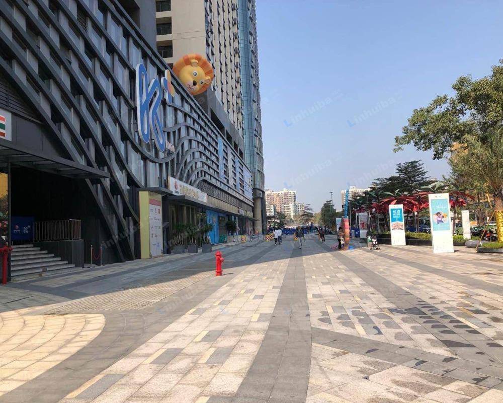 深圳勤诚达k 广场 - 外广场2