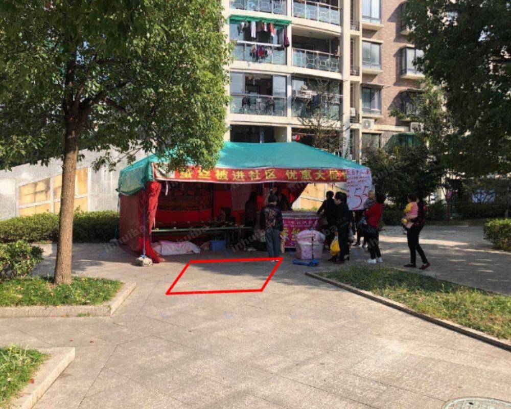杭州西城时代家园 - 南门入口广场