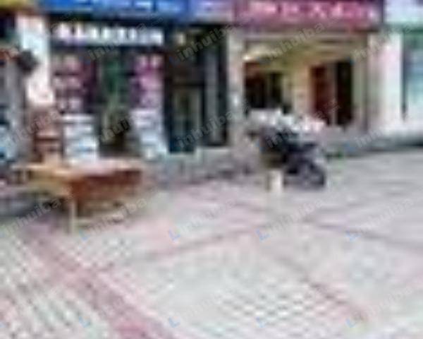 百佳碧海商业广场 - 广场