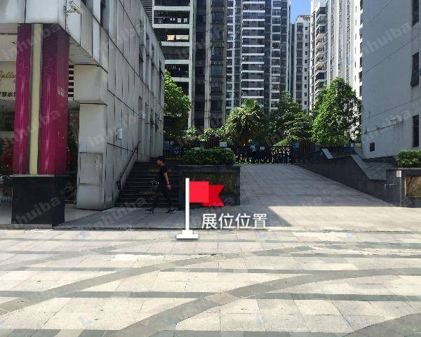 慧港国际花苑 - 北门喷水池旁