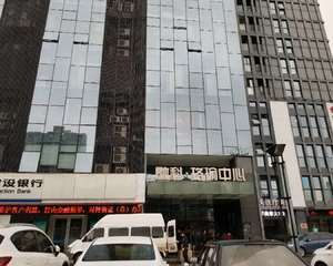 写字楼进门口连廊