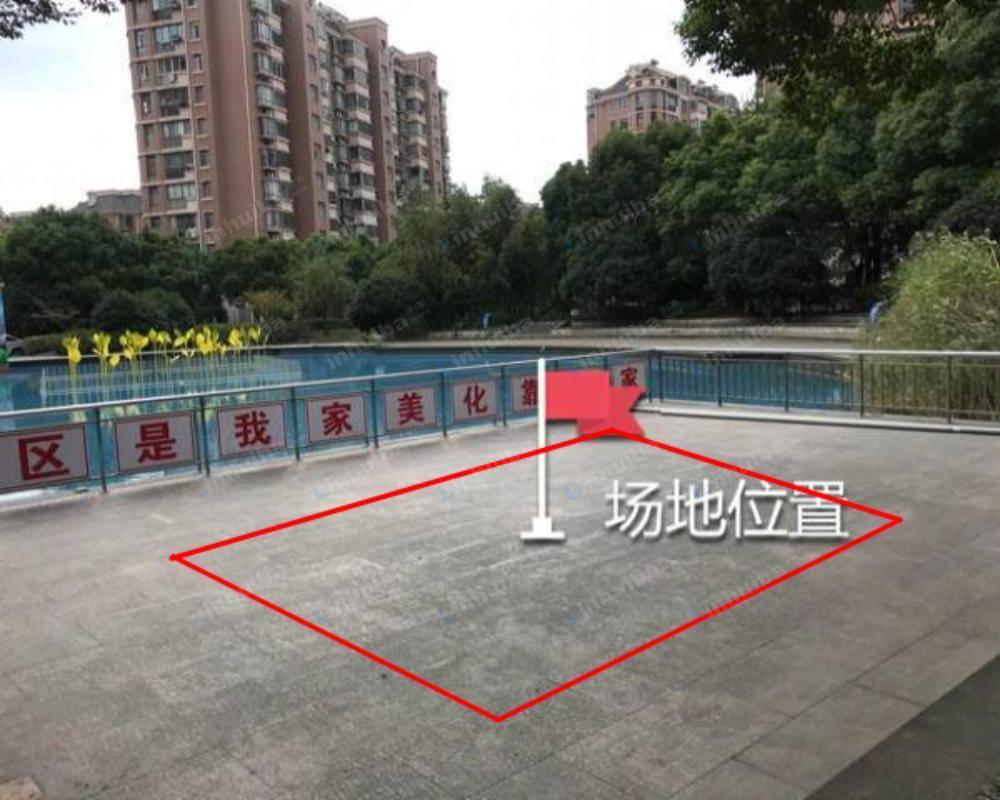 上海金桥新城金利苑 - 小区水池广场