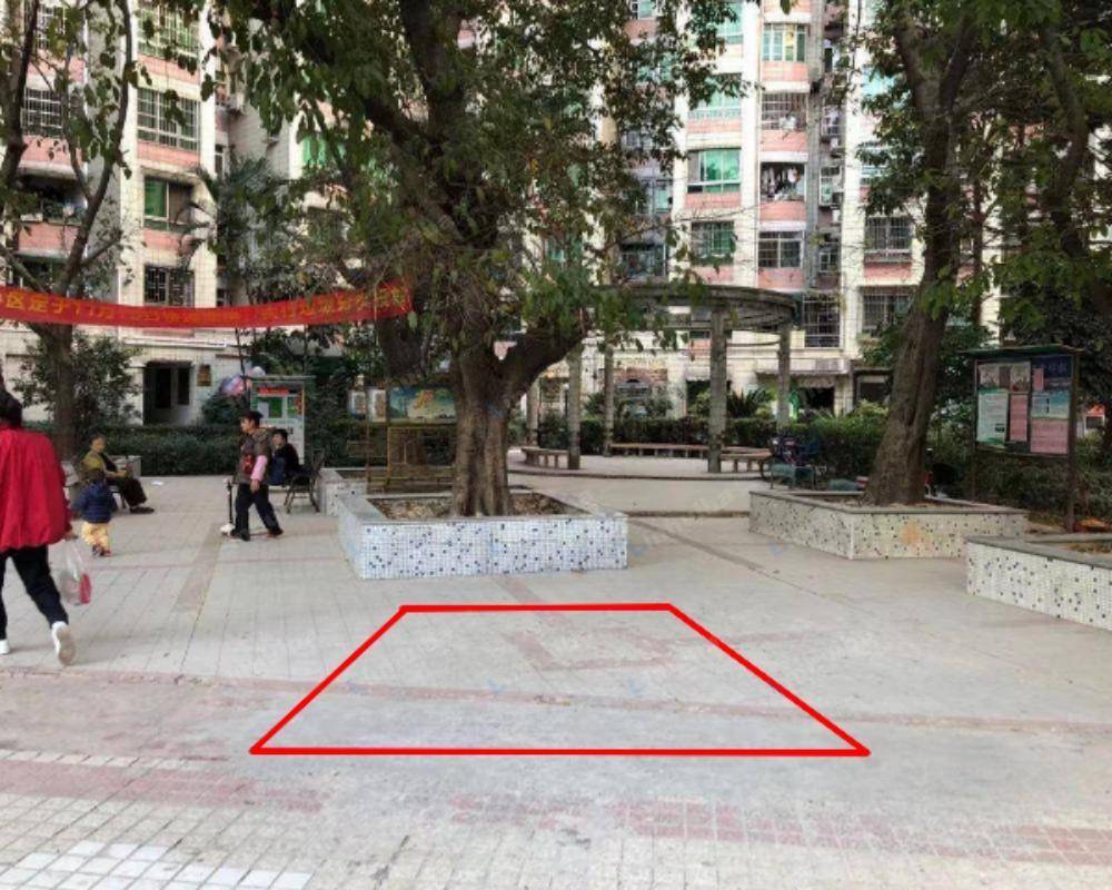广州白云明珠广场 - 大花园广场