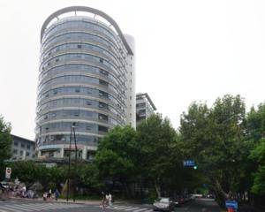杭州南北商务港 - 两幢楼之间的空地