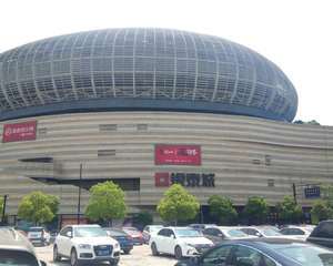 一楼二号门出入口