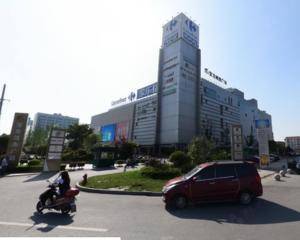 家乐福曹路店