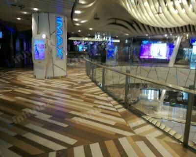 百丽宫淮海店 - 现场根据影院工作人员安排