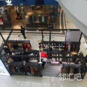 一层连廊
