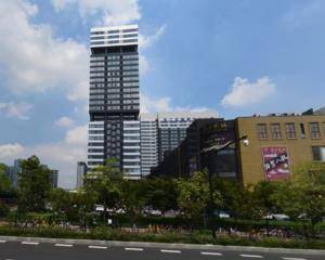 B座一楼快客超市门口