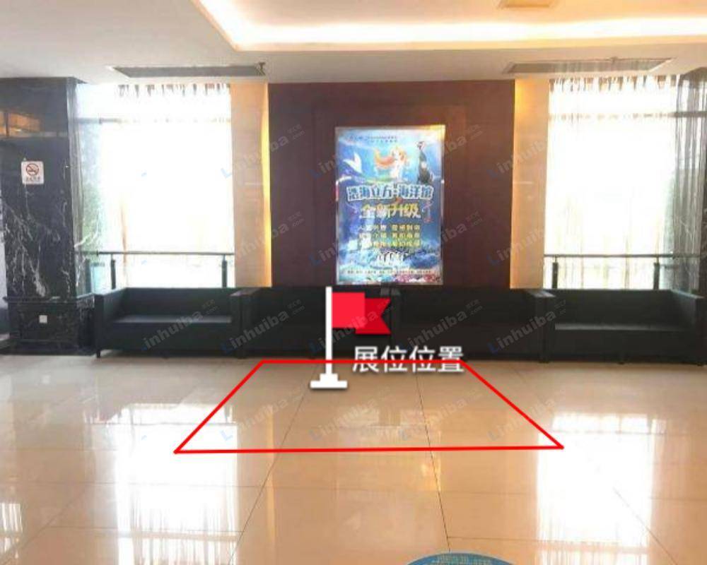 成都蛟龙国际电影城 - 扶梯前方观众休息区