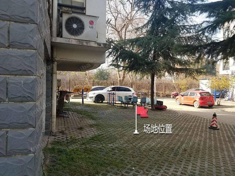 汇文新都A区 - 活动中心旁边