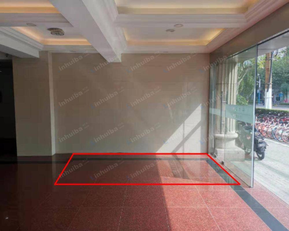 上海海文大楼 - 门内右侧空地