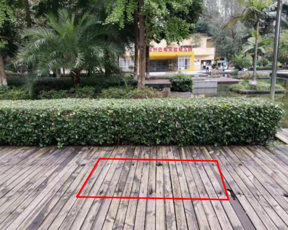 重庆富州新城 - 观景湖位置