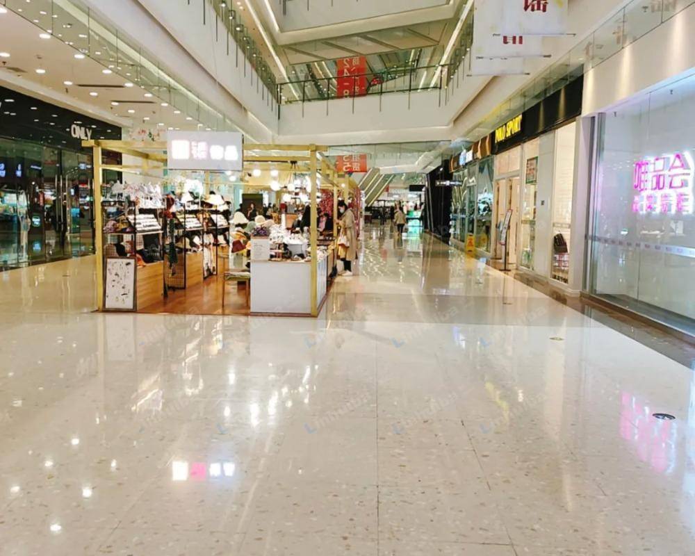 沈阳FTC金融中心购物广场 - 连廊