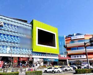 一层东门外广场