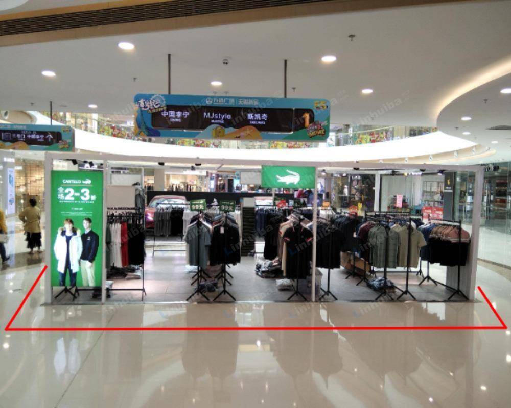 无锡万达广场新吴店 - 中庭旁东连廊