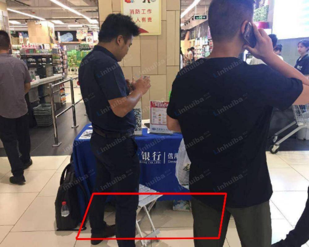 杭州永辉超市理想银泰城店 - 收银台