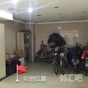 7号楼走廊停车处