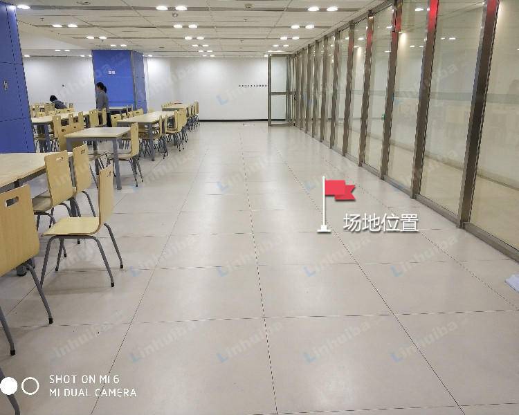 致真大厦负一层餐厅 - 靠近餐厅出口旁边