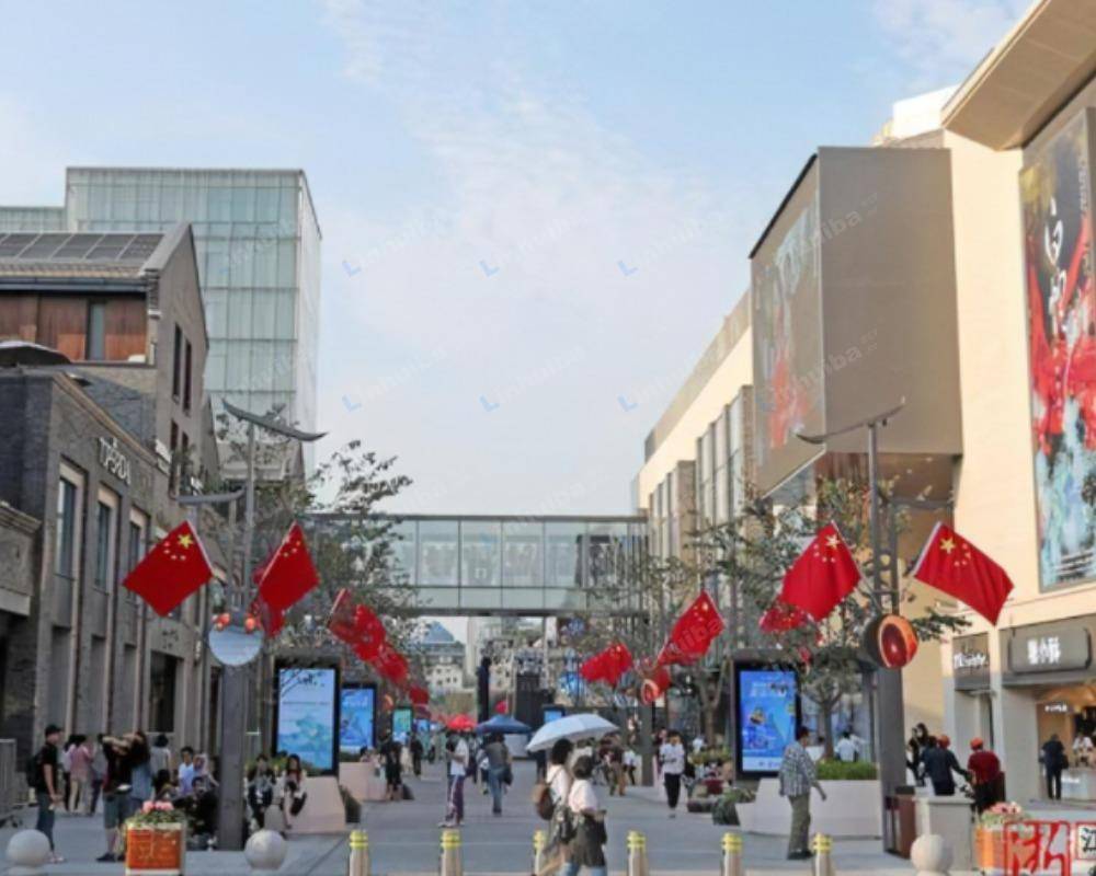 湖滨路 - 华为门口