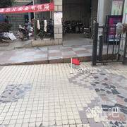 统建阳光北苑北门入口右侧空地