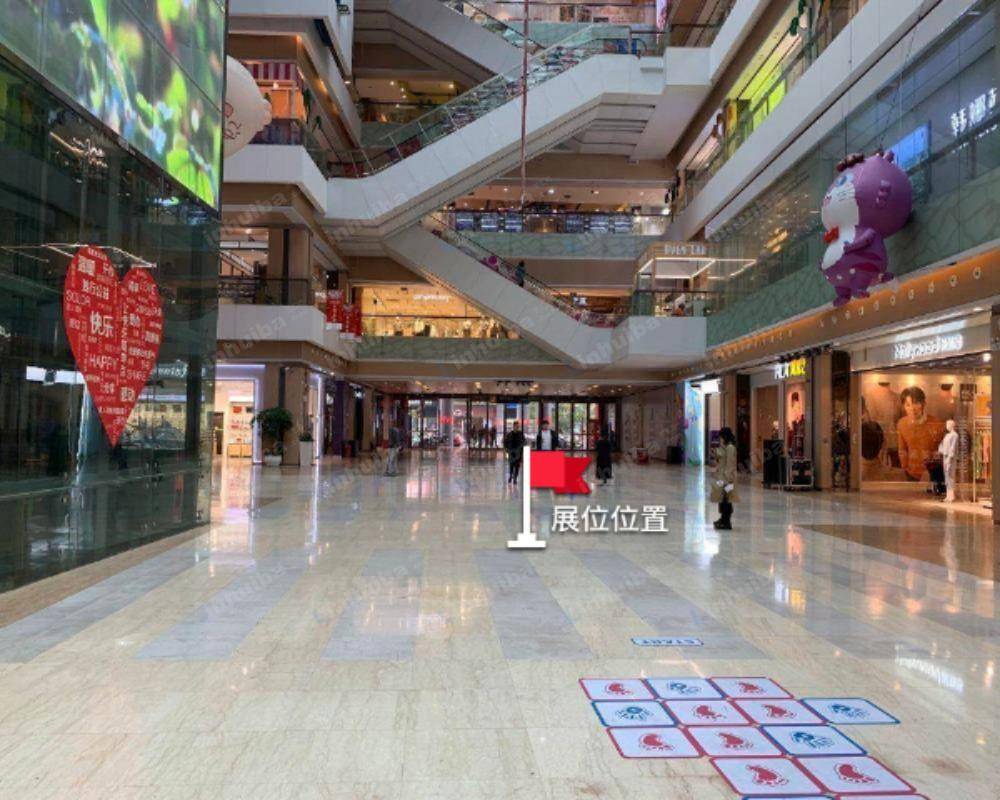 杭州天虹购物中心 - B座一楼中庭
