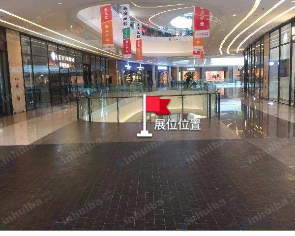 大连凯丹广场 - 二层连廊出口处
