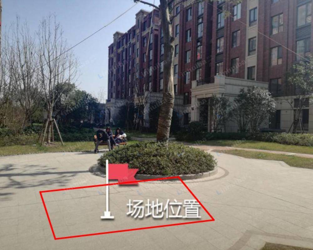 上海中海悦府 - 小区内中心广场
