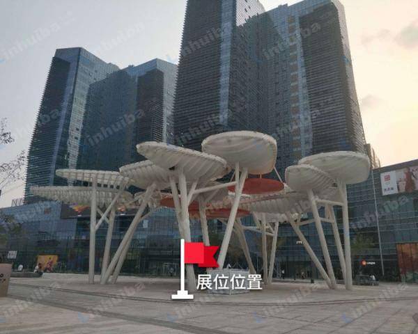 北京大族广场 - 中心广场西侧