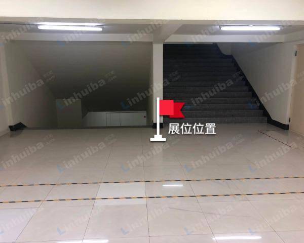 大连麦凯乐开发区店 - 二层西北楼梯口