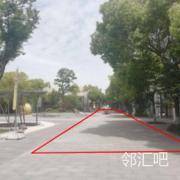 食堂前面主干道