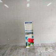 一层正门旁