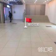 一层美食城入口