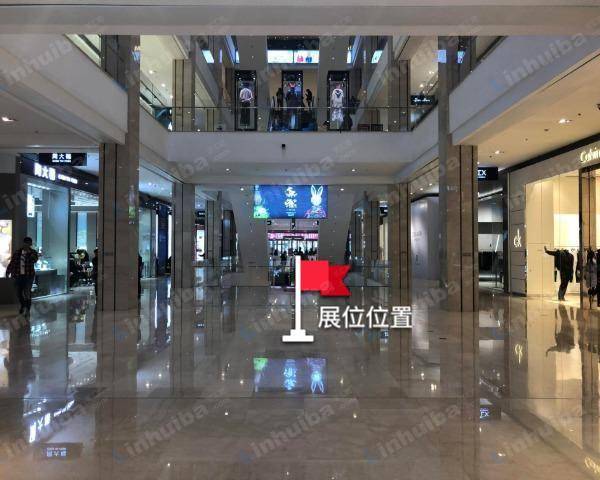 大连柏威年购物广场 - 1层东走廊