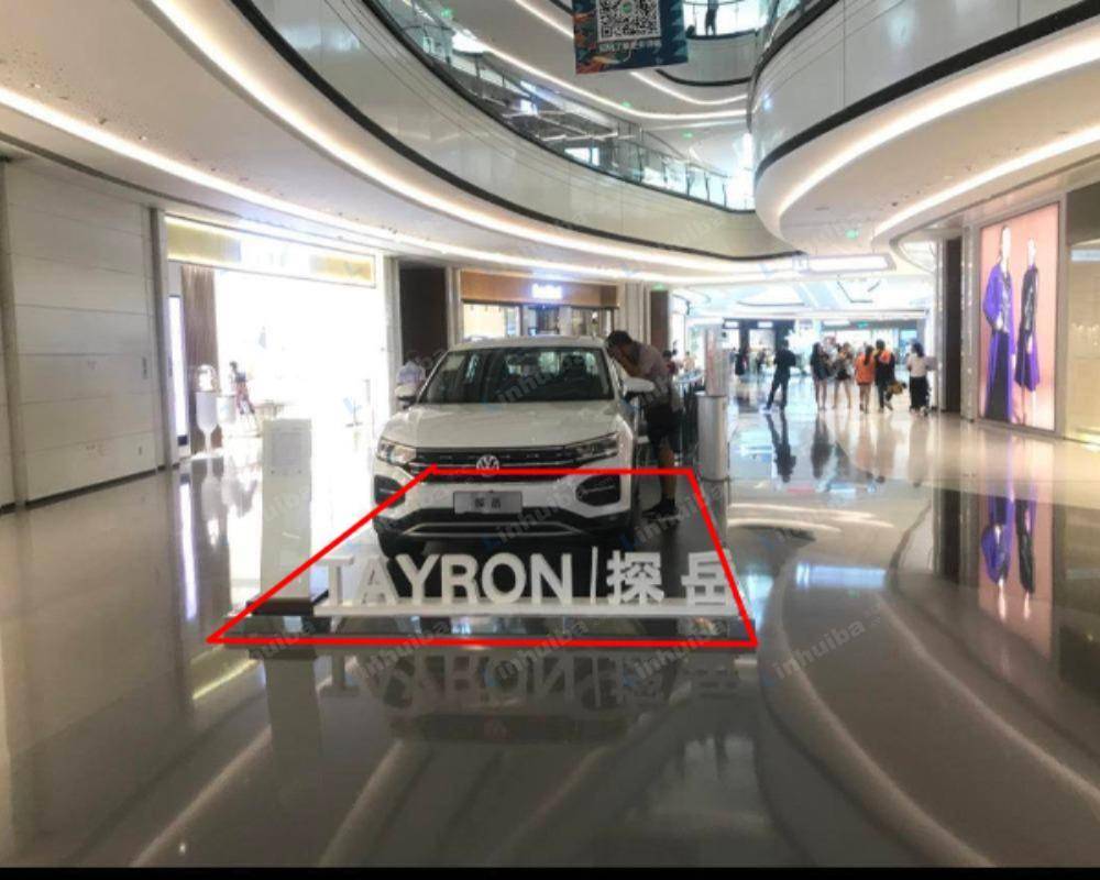 深圳星河WORLD COCOPARK - 一楼马天奴店铺前过道