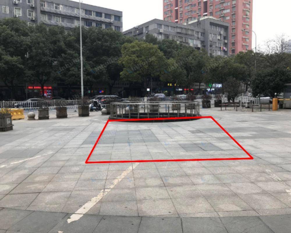 无锡禾嘉酒店式公寓 - 外广场