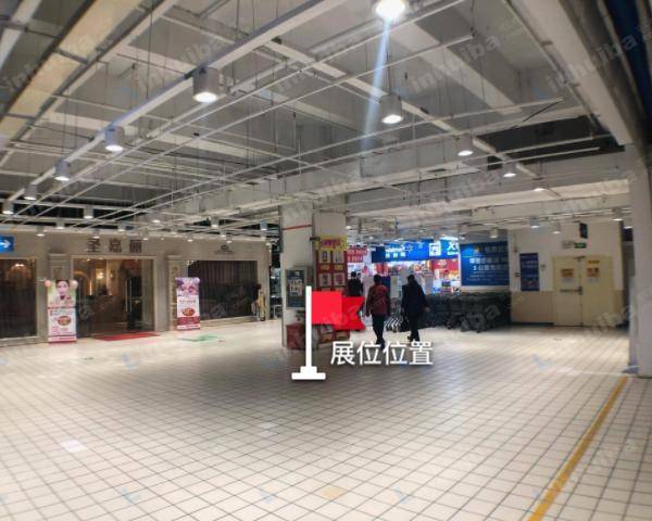沃尔玛学苑店 - 超市入口