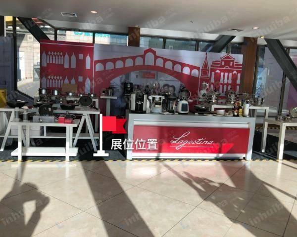 大连麦凯乐大连总店 - 东西馆五层空中连廊