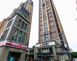 成都保利中心loft - C座大厅内