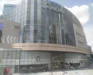 L1层连廊植物园入口处