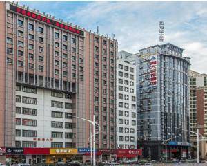 深圳市西海岸大厦 - 大厅前台前